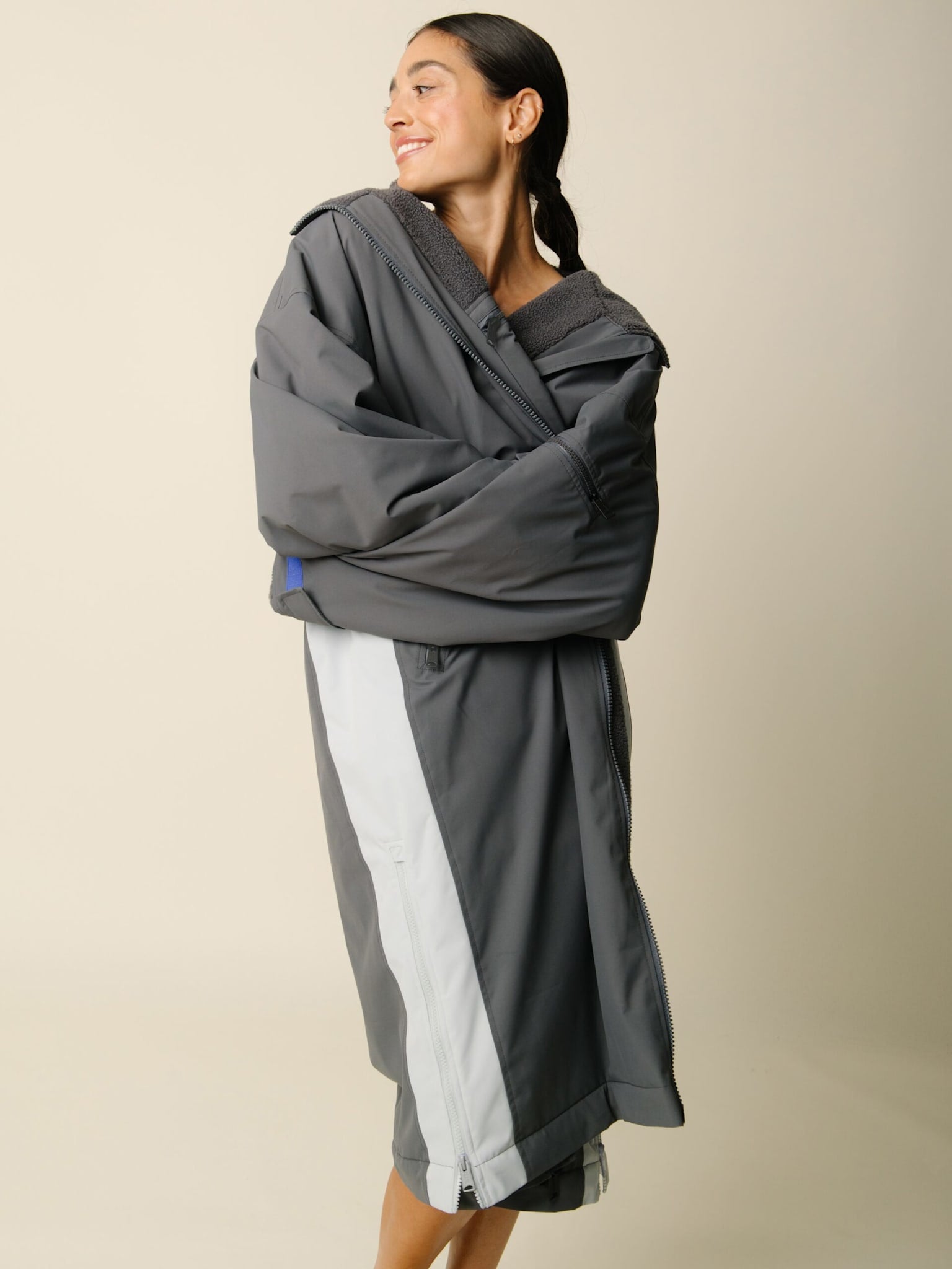Nordic Fleece Changing Robe - Charcoal