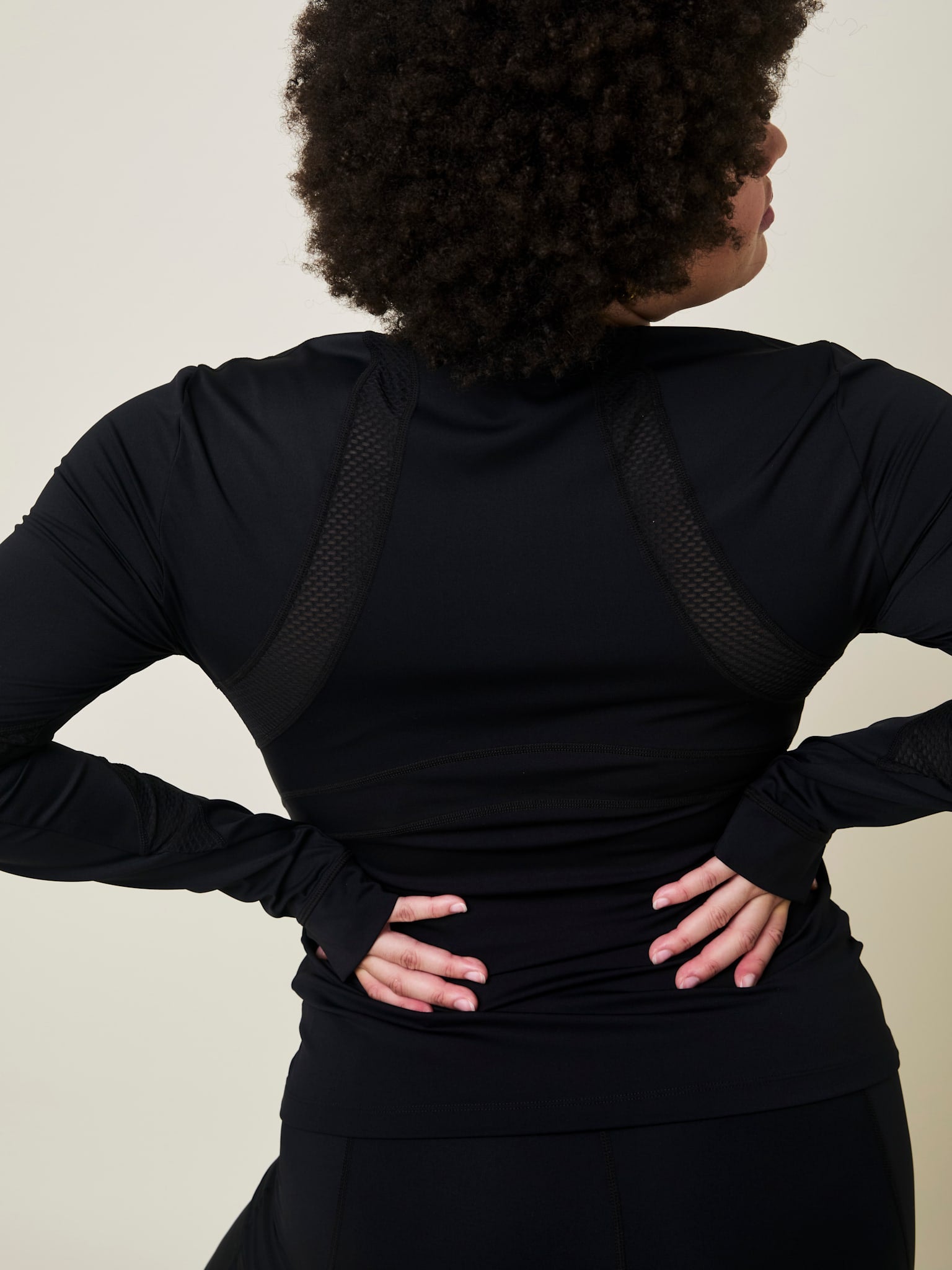 Alma Long Sleeve Zip Jacket - Nero