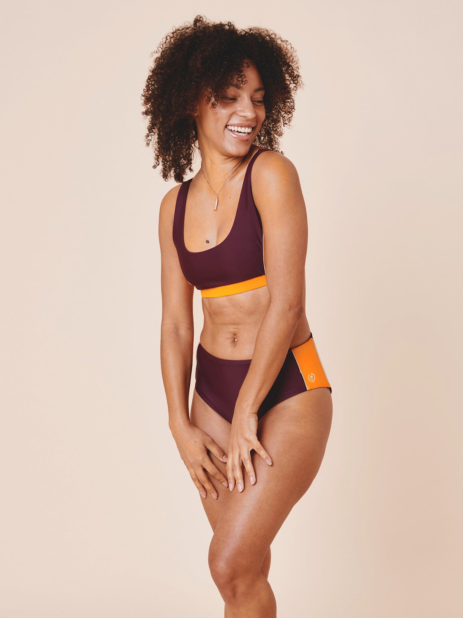 Agung Colorblock sporty bikini top - Deep/Flame