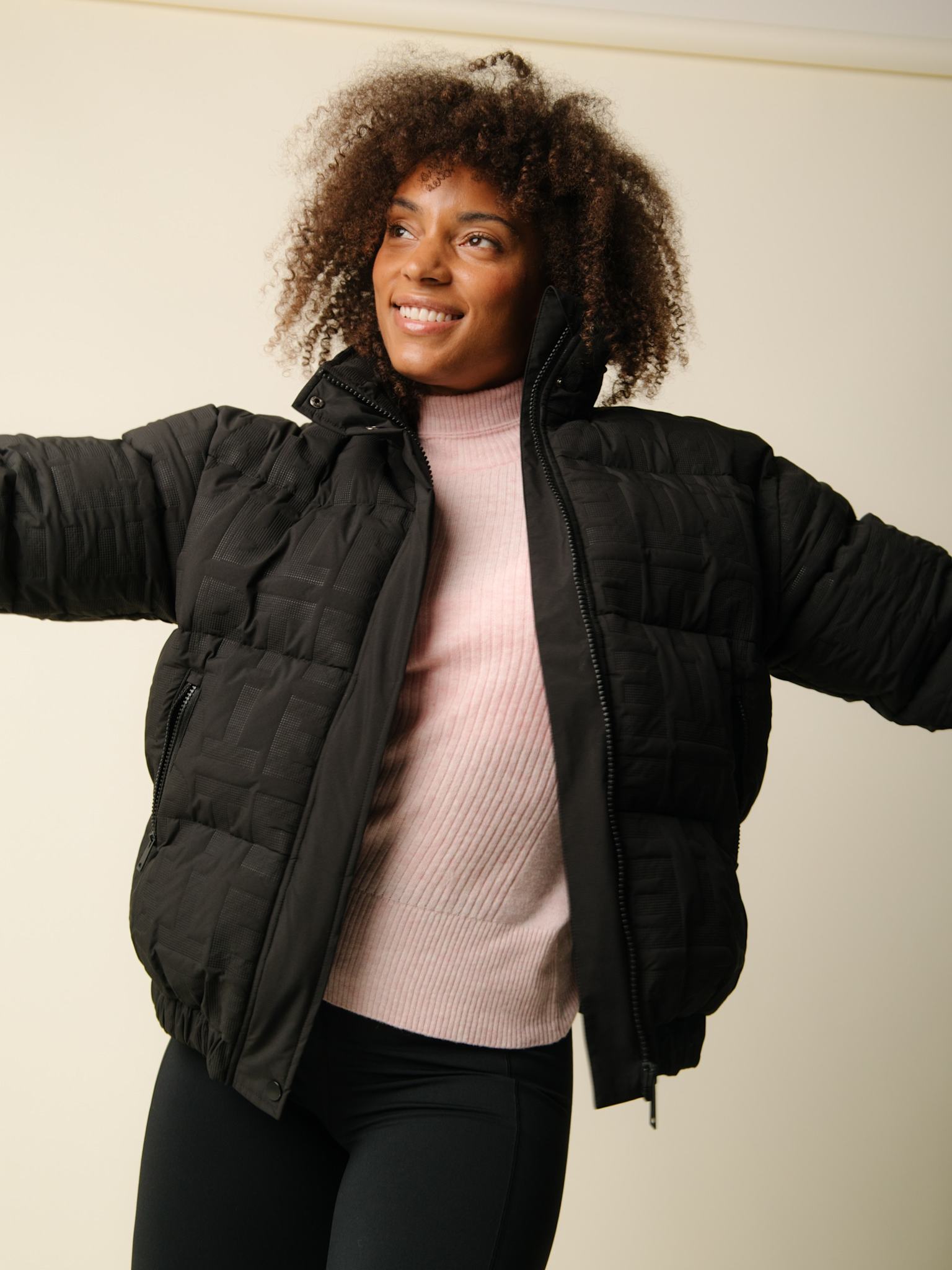 Cartel x Align by Blume puffer bomber jakke - Nero