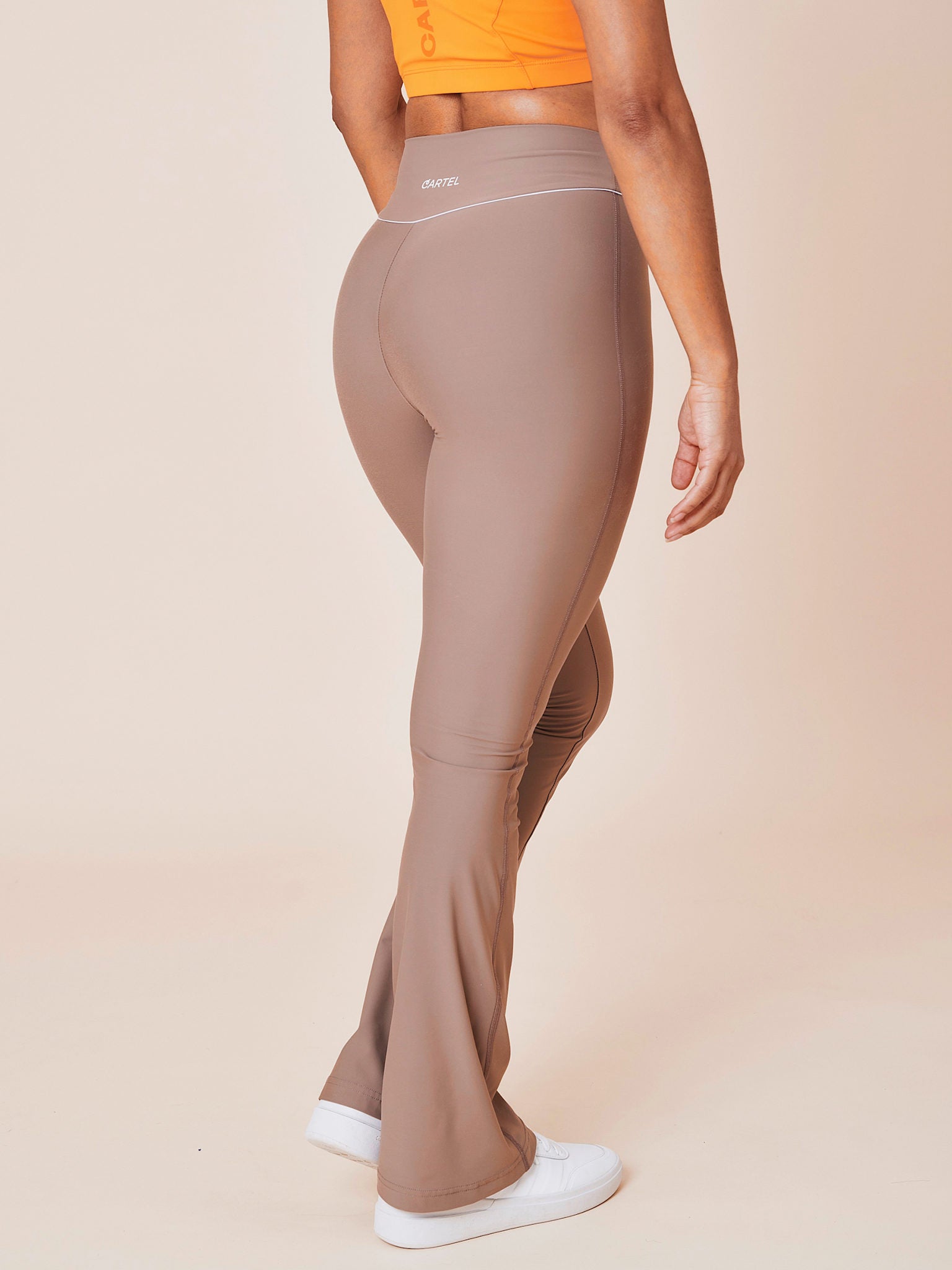 Peak Flare Leggings - Hazel