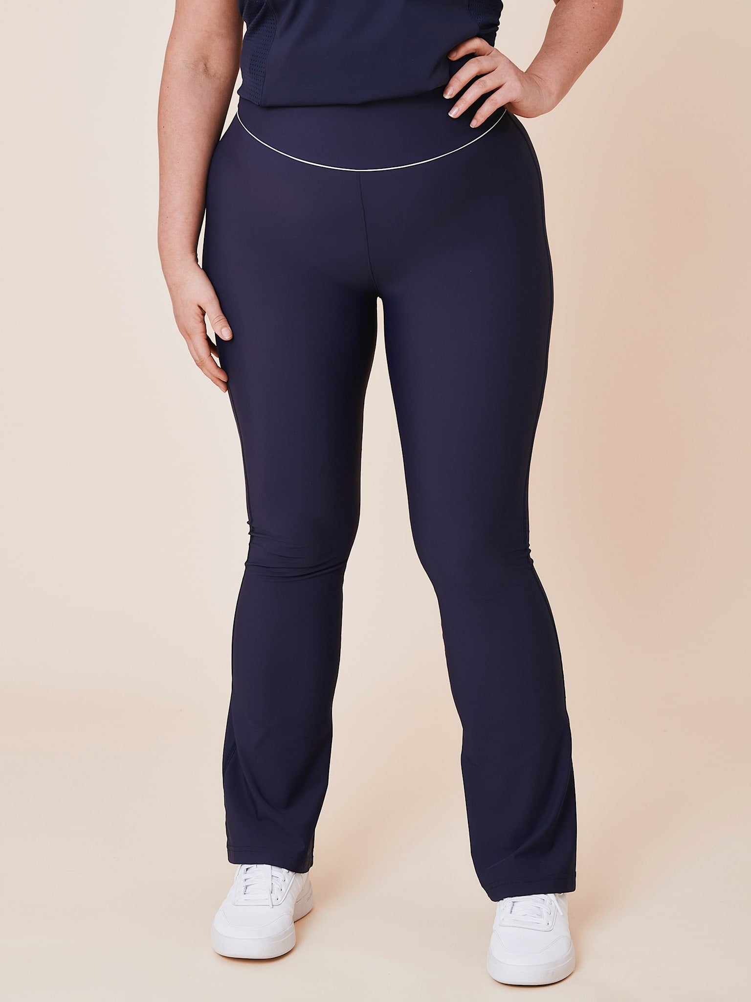 Peak high-waist flared brushed leggings - Ocean